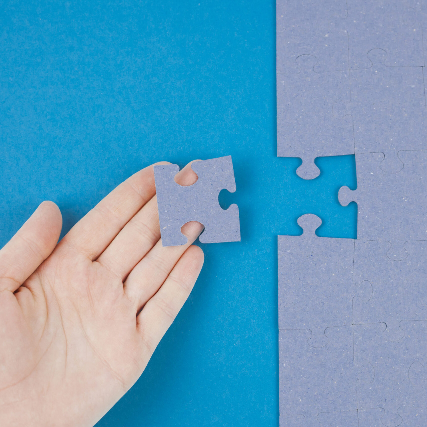 business-concept-with-jigsaw-puzzle